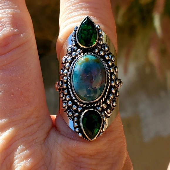 New Bloodstone & Peridot 925 Silver Statement Ring. - Picture 3 of 16